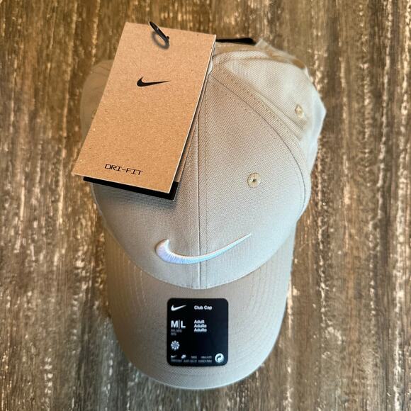 NWT Nike Club Cap Hat Dri-Fit Adjustable Strap Structured Tan Size M/L - Picture 2 of 6